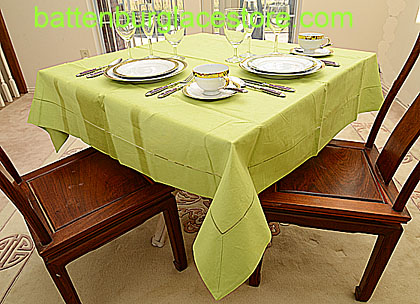 Square Tablecloth.MACAW GREEN color. 54 inches square. - Click Image to Close